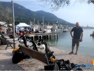 /media/12233/pulizia-fondali-garda-uno-a-fianco-di-sea-shepherd-dive-e-del-comune-di-salo_003.jpg