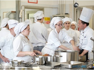 /media/5120/garda-uno-lab_caterina-de-medici-093.jpg