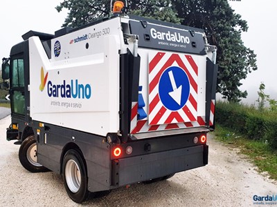 /media/10573/garda-uno-igiene-urbana-nuova-spazzatrice-schmidt-cleango-500-euro-6c-005.jpg