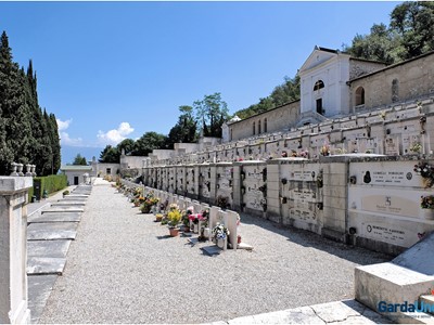 /media/12358/garda-uno-servizio-cimiteriale_097.jpg