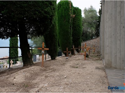 /media/14703/garda-uno-servizio-cimiteriali-torri-del-benaco_026.jpg