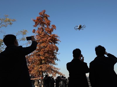 /media/14930/seoul-testa-i-taxi-con-droni-senza-equipaggio-01.jpg