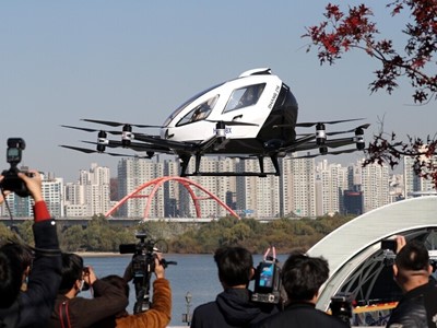 /media/14931/seoul-testa-i-taxi-con-droni-senza-equipaggio-02.jpg