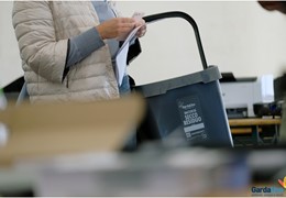 Photogallery: Prevalle, la consegna dei bidoni per la raccolta "puntuale" del secco