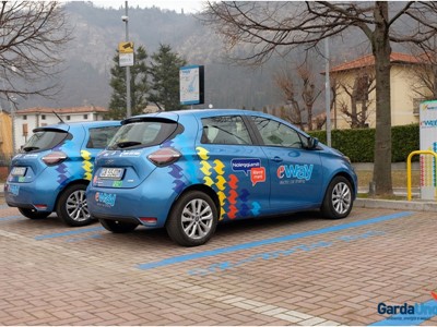 /media/16844/garda-uno_eway_inaugurazione_car_sharin_provaglio_009.jpg