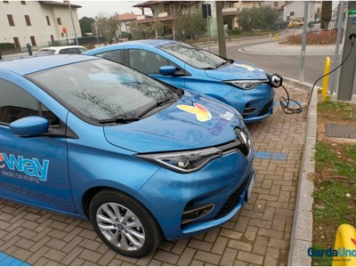 /media/16846/garda-uno_eway_inaugurazione_car_sharin_provaglio_011.jpg