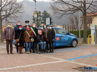 /media/16859/garda-uno_eway_inaugurazione_car_sharin_provaglio_024.jpg