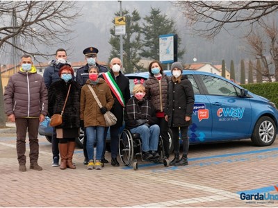 /media/16860/garda-uno_eway_inaugurazione_car_sharin_provaglio_025.jpg
