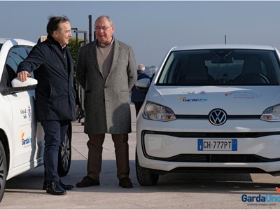 /media/17532/garda-uno-consegna-auto-elettriche-salo_004.jpg