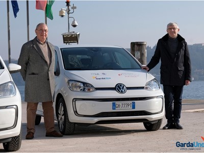 /media/17534/garda-uno-consegna-auto-elettriche-salo_006.jpg