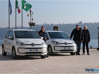 /media/17538/garda-uno-consegna-auto-elettriche-salo_010.jpg