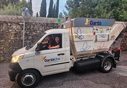 Porta a porta a Salò: i nostri mezzi raggiungono anche le vie più strette