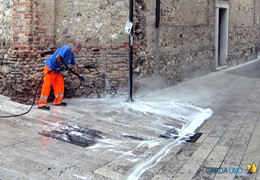 Manerba: operatori Igiene Urbana al lavoro