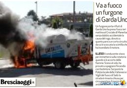 Manerba - Va a fuoco un furgone di Garda Uno